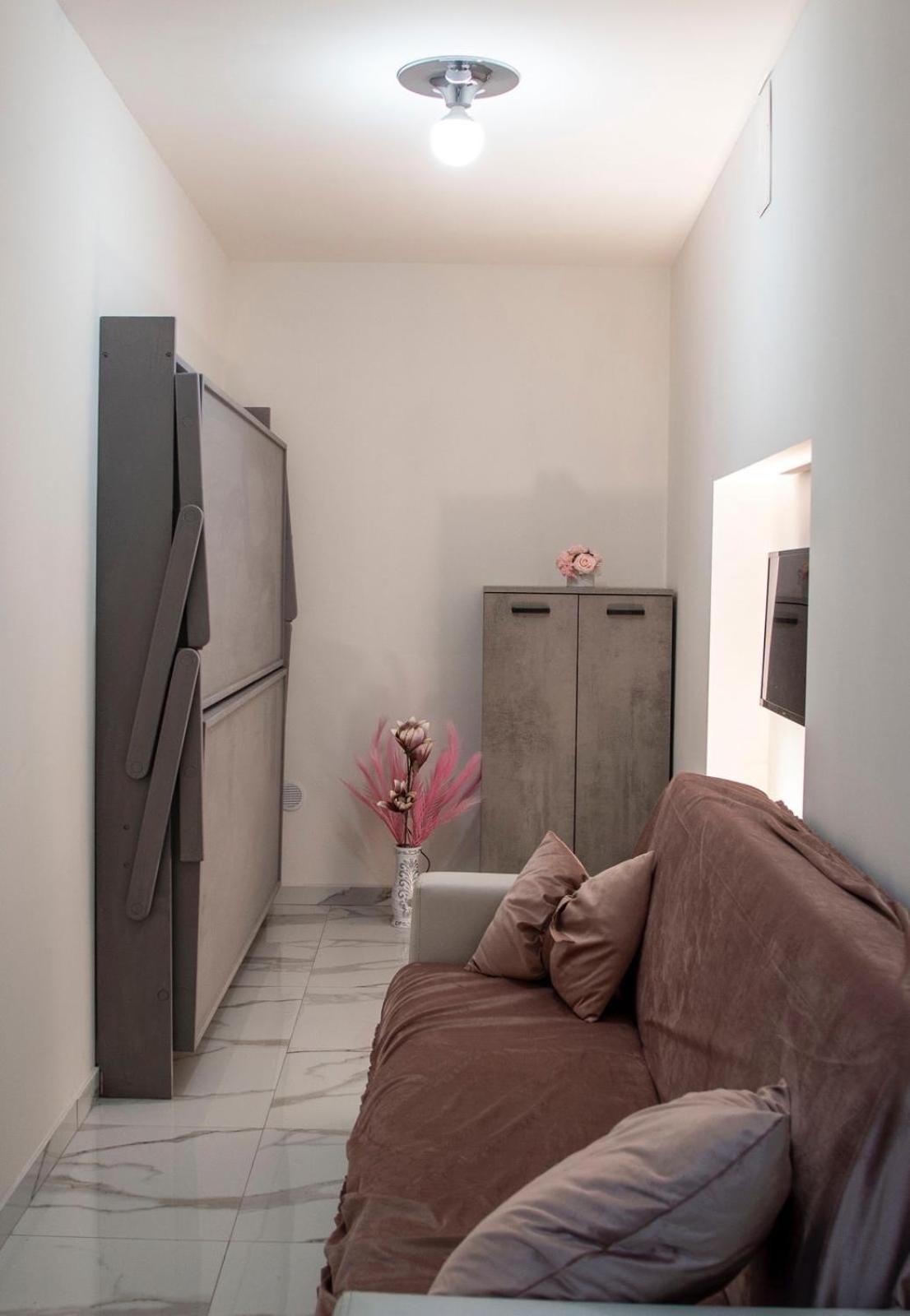 Tiluri Apartment เนเปิลส์ ภายนอก รูปภาพ